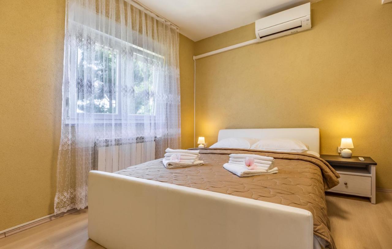 Rooms Giovanni Μεντουλίν Εξωτερικό φωτογραφία